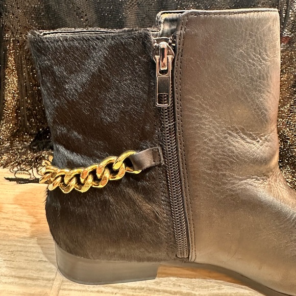 NWOT Women’s Renvy ankle boots SIZE 9.5 - Picture 14 of 15